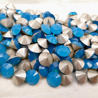 Swarovski 1088 Chaton 39ss (8mm) Caribbean Blue Opal