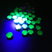 Swarovski Crystal Chaton in setting 34ss (7mm) Emerald UV