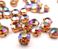 Swarovski 1088 Chaton in setting 34ss (7mm) Topaz AB