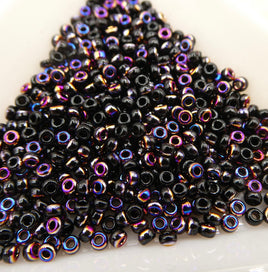 Miyuki Seed Beads 15/0 Black Sliperit