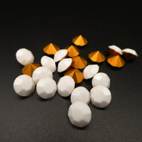 Preciosa Chaton 39ss (8mm) Chalkwhite