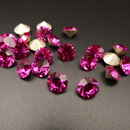 Preciosa Chaton 39ss (8mm) Fuchsia