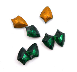 West German Faceted Shield Glass Cabochon 18x13mm Emerald - Bead Nerd